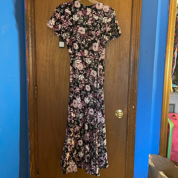 Free Press Floral Wrap Long dress BNWT size S side tie slit up side - Picture 5 of 7